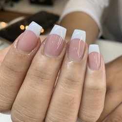 Natalie Nail Art - Solar French