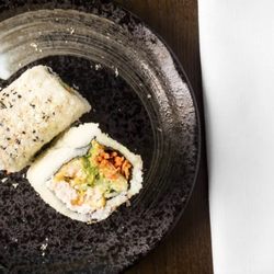 Umami - Snow Mountain ( chef special sushi burrito)