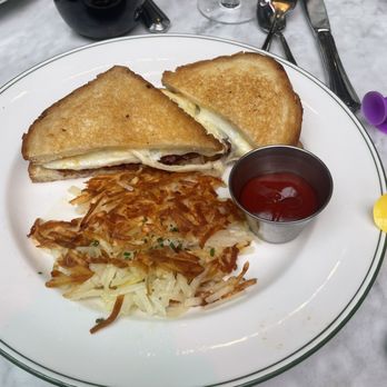 Sadelle's - Breakfast & Brunch Near Me - Las Vegas, Nevada Sadelle's - Breakfast & Brunch Near Me - Las Vegas, Nevada