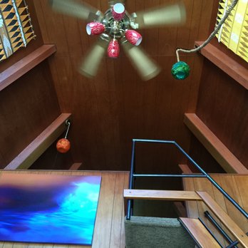 Alpine Chalets - At #10 "The Dude's Abode" on Airbnb - Hotels Near Me - Otter Rock, Oregon