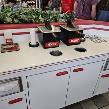 In-N-Out Burger - Self serve condiments - Burgers Near Me - Kingman, Arizona In-N-Out Burger - Self serve condiments - Burgers Near Me - Kingman, Arizona