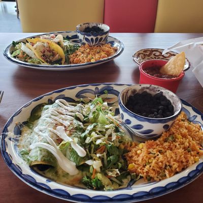 Mandito's Tex-Mex by null