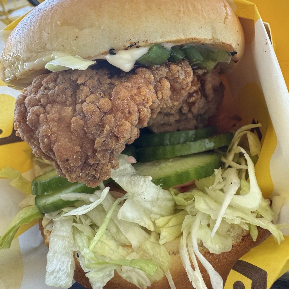 Starbird Chicken - Japanese chicken sandwich Tokyo Sesame Crunch - NEW - Chicken Shop Near Me - Sunnyvale, California Starbird Chicken - Japanese chicken sandwich Tokyo Sesame Crunch - NEW - Chicken Shop Near Me - Sunnyvale, California