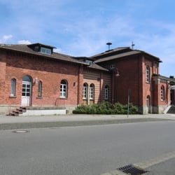 Bahnhof Einbeck-Salzderhelden - Frontansicht.