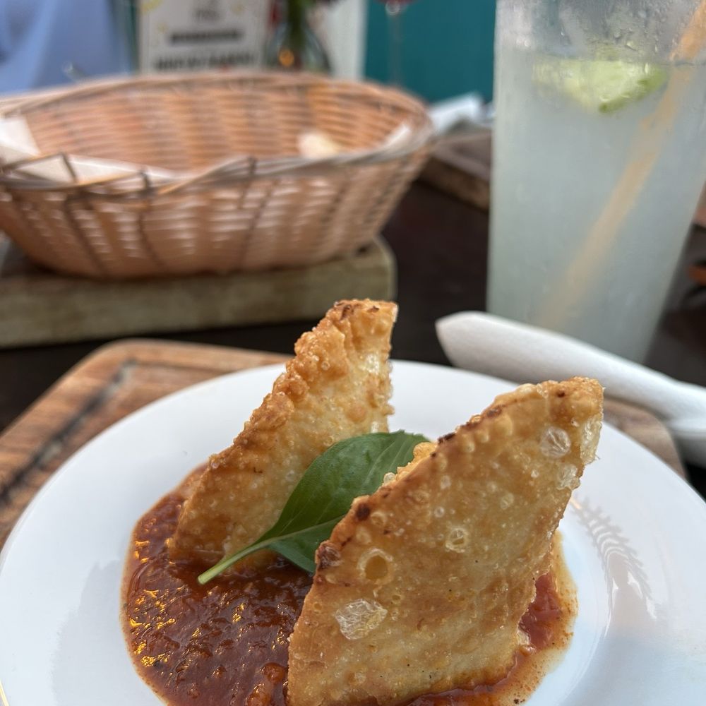 Barrio de Tango - Empanada Napolitana - Argentine Near Me - San José del Cabo, BCS Barrio de Tango - Empanada Napolitana - Argentine Near Me - San José del Cabo, BCS