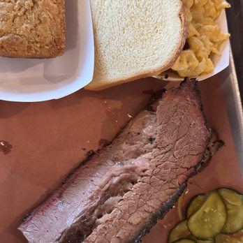 Breakwater Barbecue - Half pound brisket, no terry black but for half moon bay - Barbeque Near Me - El Granada, California