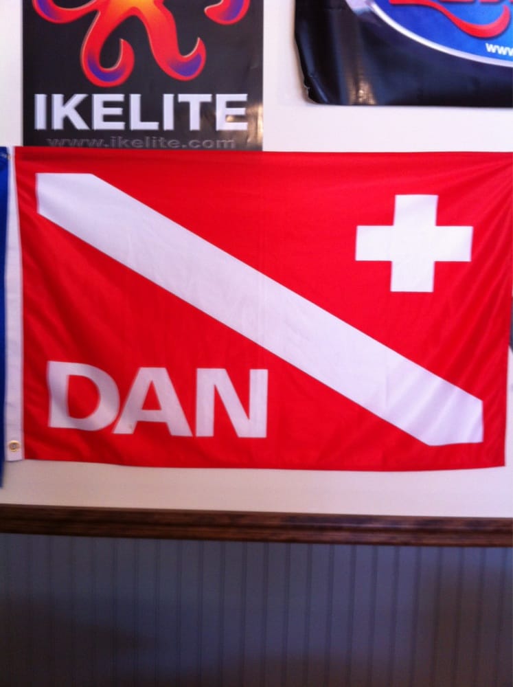 INTERNATIONAL SCUBA CENTER 1310 W Market St, Johnson City, Tennessee