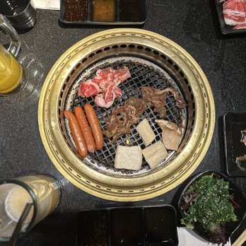 888 Japanese BBQ - Enjoying various meats, king oyster mushrooms & seaweed salad - Barbeque Near Me - Las Vegas, Nevada