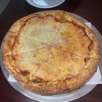 Mario's Pizza - 14" Vegan Cheese Pizza - Pizza Near Me - Orlando, Florida