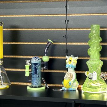 Big Yellow Smoke Shop and Vape Altamonte Springs Smok - Big Yellow Smoke Shop - Altamonte Springs Water Pipes, Blown Glass, Bongs, Bubblers - Tobacco Shops Near Me - Altamonte Springs, Florida Big Yellow Smoke Shop and Vape Altamonte Springs Smok - Big Yellow Smoke Shop - Altamonte Springs Water Pipes, Blown Glass, Bongs, Bubblers - Tobacco Shops Near Me - Altamonte Springs, Florida