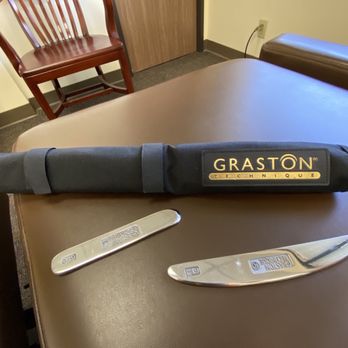 De La Cruz Chiropractic - Graston technique, soft tissue mobilization, muscle work, deep tissue - Chiropractors Near Me - Pasadena, California