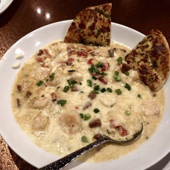 Another Broken Egg Cafe - Shrimp and grits - Breakfast & Brunch Near Me - Burbank, California