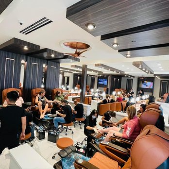 M. Vincé Nail Spa - Nail Salons Near Me - Baton Rouge, Louisiana