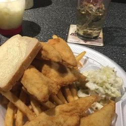 Sandtrap Bar and Grill - Friday Fish Fry (perch)