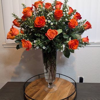 Acreativity Design & Events - 34 Roses. They look amazing! - Interior Design Near Me