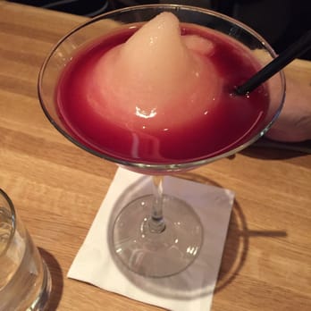 Earls Kitchen + Bar - New American Near Me - McLean, Virginia Earls Kitchen + Bar - New American Near Me - McLean, Virginia