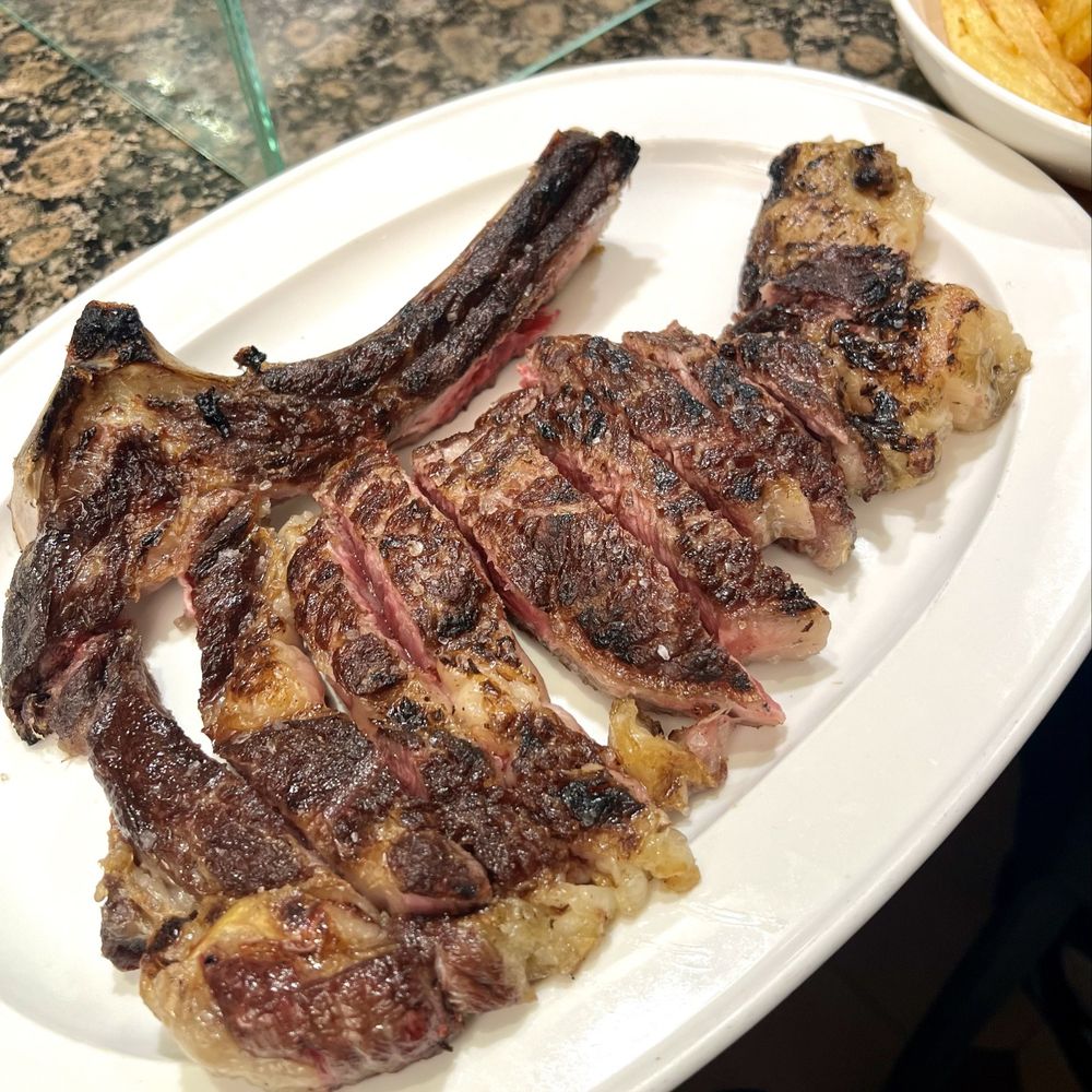 Ganbara - T bone steak - Basque Near Me - Donostia / San Sebastián, SS Ganbara - T bone steak - Basque Near Me - Donostia / San Sebastián, SS