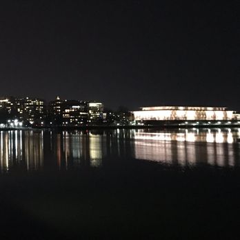 Georgetown Waterfront Park - Parks Near Me - Washington, DC, District of Columbia