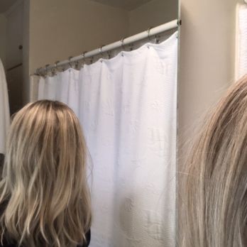 Dean Anthony Salon - Slightly layers in the back, great texture - Hair Salons Near Me - Long Beach, California