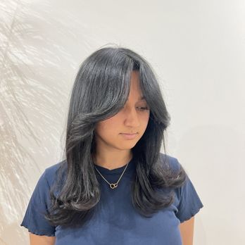 Palms Salon - Long layered haircut - Hair Salons Near Me - New York, New York Palms Salon - Long layered haircut - Hair Salons Near Me - New York, New York