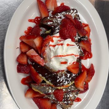 Doug's Diner -Windsor - Chocolate strawberry toast - Breakfast & Brunch Near Me - Windsor, Colorado Doug's Diner -Windsor - Chocolate strawberry toast - Breakfast & Brunch Near Me - Windsor, Colorado