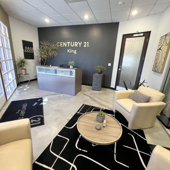 Bryan Ibarra - Century 21 King - Lobby - Real Estate Agents Near Me - Rancho Cucamonga, California Bryan Ibarra - Century 21 King - Lobby - Real Estate Agents Near Me - Rancho Cucamonga, California