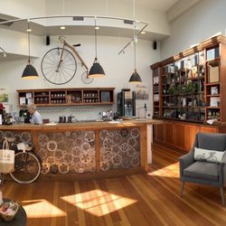 Peloton Cellars
