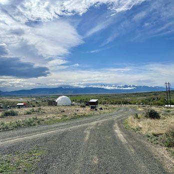 Pipestone Village & Hotsprings - Pipestone Hot Springs, Sunset Dome, southwest view morning - Vacation Rentals Near Me - Whitehall, Montana