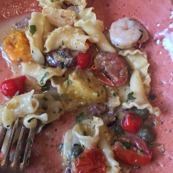 Lela - Shrimp Scampi Yum ! - New American Near Me - Minneapolis, Minnesota