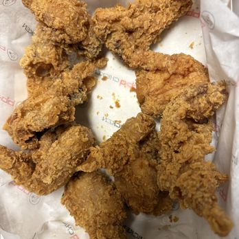 bb.q Chicken Kahala - Chicken Wings Near Me - Honolulu, Hawaii