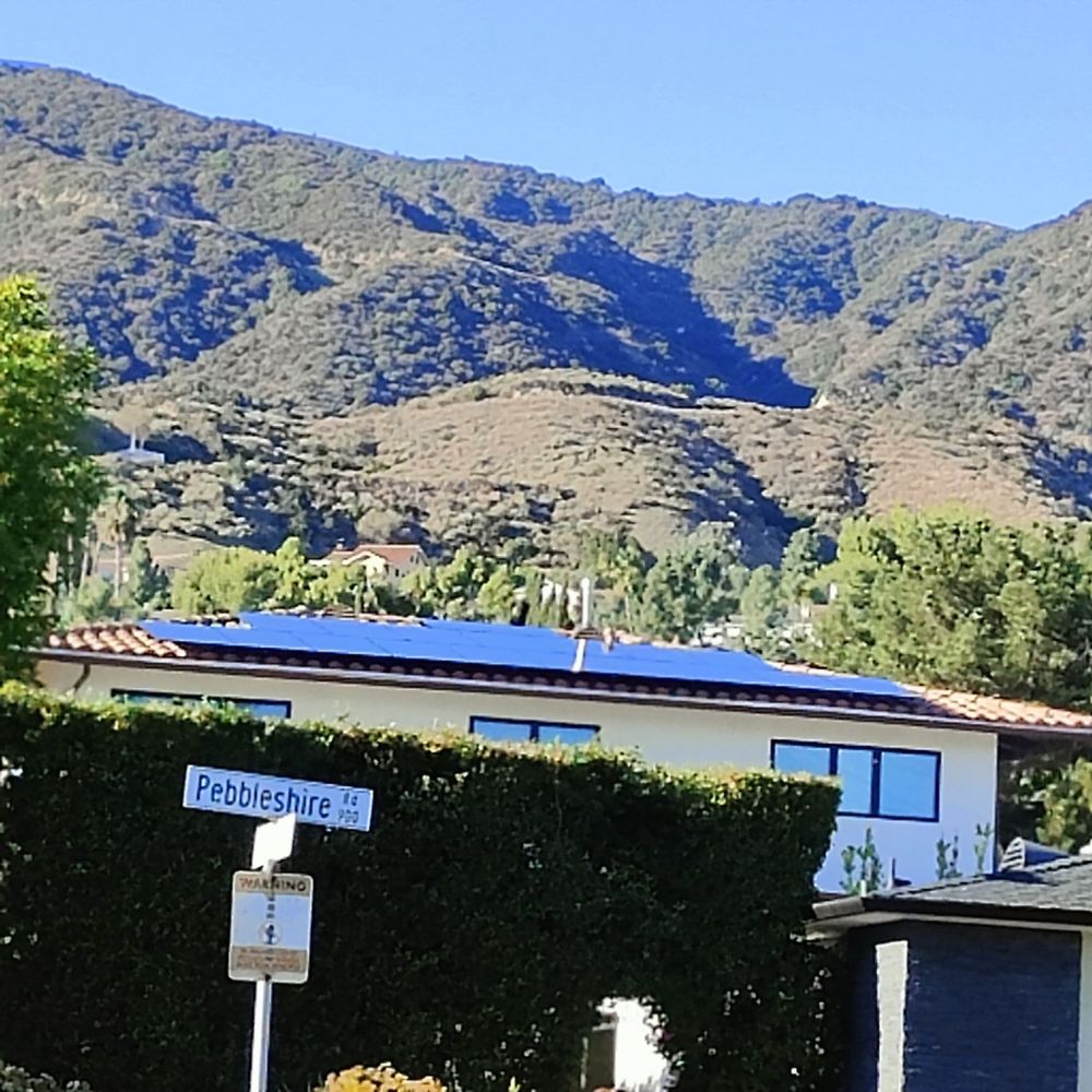 Slide of Solar G Solutions