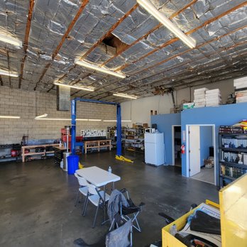 HD Auto Transmissions - Shop - Transmission Repair Near Me - Victorville, California HD Auto Transmissions - Shop - Transmission Repair Near Me - Victorville, California