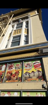 Nieves Cinco De Mayo by null