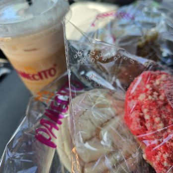 My Panecito - Concha's and Dulce de leche coffee - Bakeries Near Me - Placentia, California