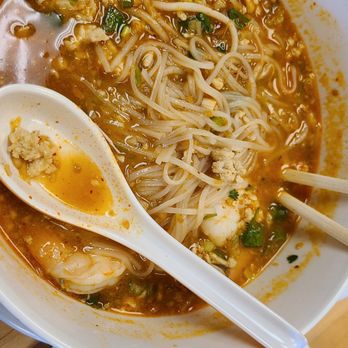 Nakhon Thai Cuisine - Tom Kha Noodle Doup with Shrimp and Ground Chicken - Thai Near Me - Roanoke, Virginia Nakhon Thai Cuisine - Tom Kha Noodle Doup with Shrimp and Ground Chicken - Thai Near Me - Roanoke, Virginia