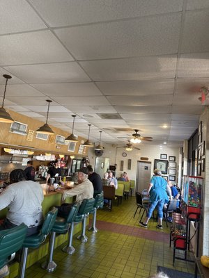 Bill & Fran's Restaurant by null