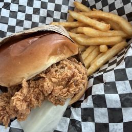 The Impeckable Fried Chicken Sandwich The Impeckable Fried Chicken Sandwich