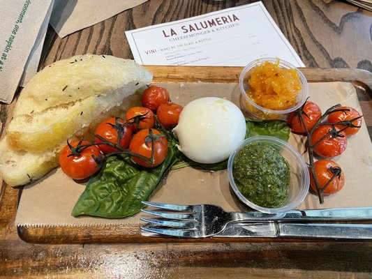 La Salumeria by null