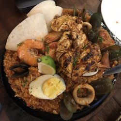 Silantro Fil-Mex - Fajitas Paella. Seasonings spot on