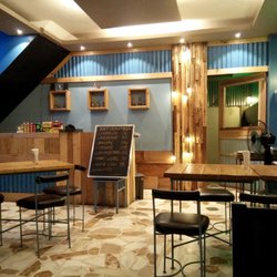 Cafe Maceo Maceo - Restaurant Interior