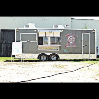 The Hobeaux Den - Food Truck to look for on Wednesday of every week. - Food Trucks Near Me - Lake Charles, Louisiana The Hobeaux Den - Food Truck to look for on Wednesday of every week. - Food Trucks Near Me - Lake Charles, Louisiana