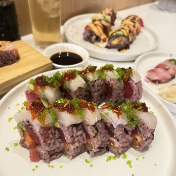 Harumi - mt fuji roll $17 - Japanese Near Me - Phoenix, Arizona Harumi - mt fuji roll $17 - Japanese Near Me - Phoenix, Arizona