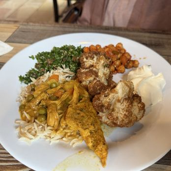Dimassi's Mediterranean Buffet - The cauliflower was delicious - Mediterranean Near Me - Irving, Texas