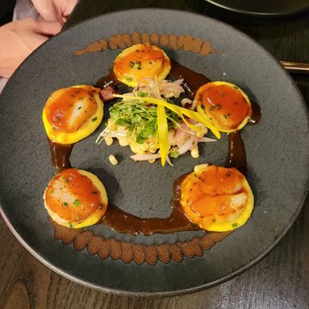 Gordon Ramsay Hell's Kitchen - Pan seared scallops $27.95 (if a la carte) - Steakhouses Near Me - Stateline, Nevada