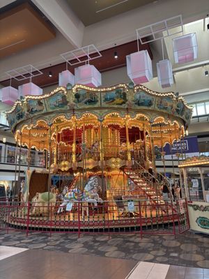 Maplewood Mall by null