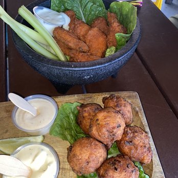 Duffy's Love Shack - Conch fritters and Wings - Music Venues Near Me - St. Thomas, Virgin Islands