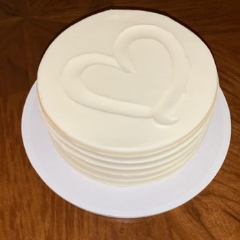 The Makery Cake - Pink Champagne Cake Honeymoon cake - Bakeries Near Me - Centennial, Colorado