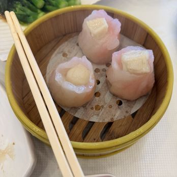 Sum Yee Kae - Steamed Scallop Dumplings - Dim Sum Near Me - Bellevue, Washington Sum Yee Kae - Steamed Scallop Dumplings - Dim Sum Near Me - Bellevue, Washington