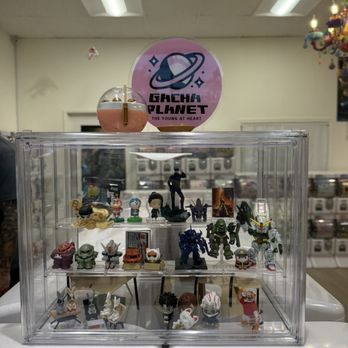 Gacha Planet - Gachas - Flowers & Gifts Near Me - La Mirada, California
