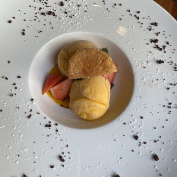 Les Brigittines - Mango sorbet with strawberries - Belgian Near Me - Brussels, BRU